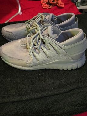 Adidas Tubular Nova